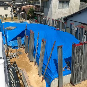 外部足場組立中1